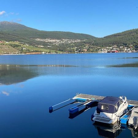 Nedre Amla Fjord Apartment Каупангер Екстериор снимка