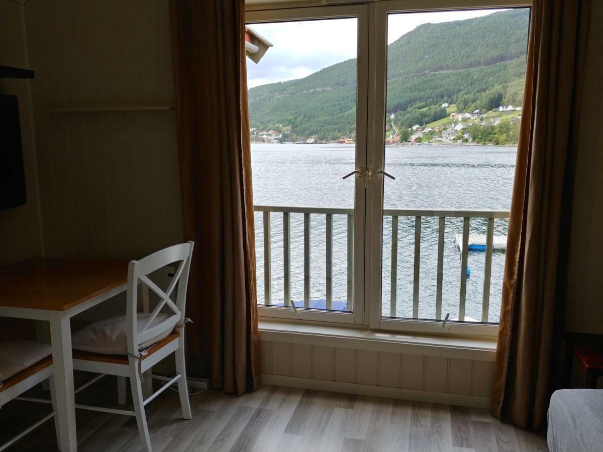 Nedre Amla Fjord Apartment Каупангер Екстериор снимка