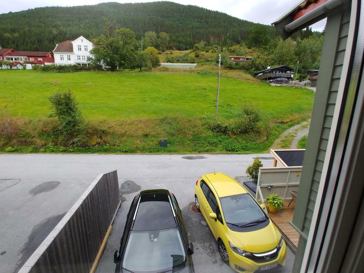 Nedre Amla Fjord Apartment Каупангер Екстериор снимка